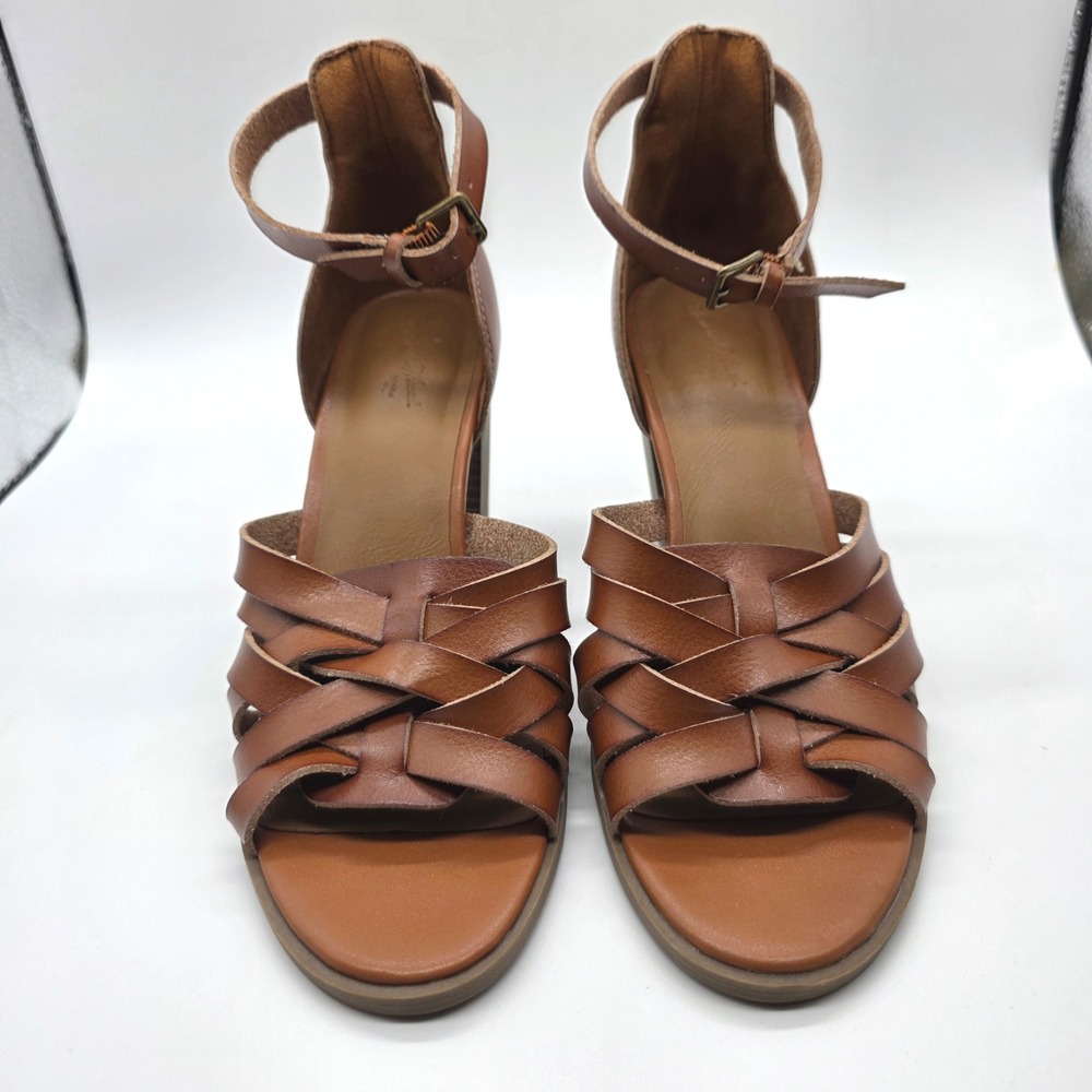 Universal Thread Strappy Sandals Brown Heels Ankl… - image 2